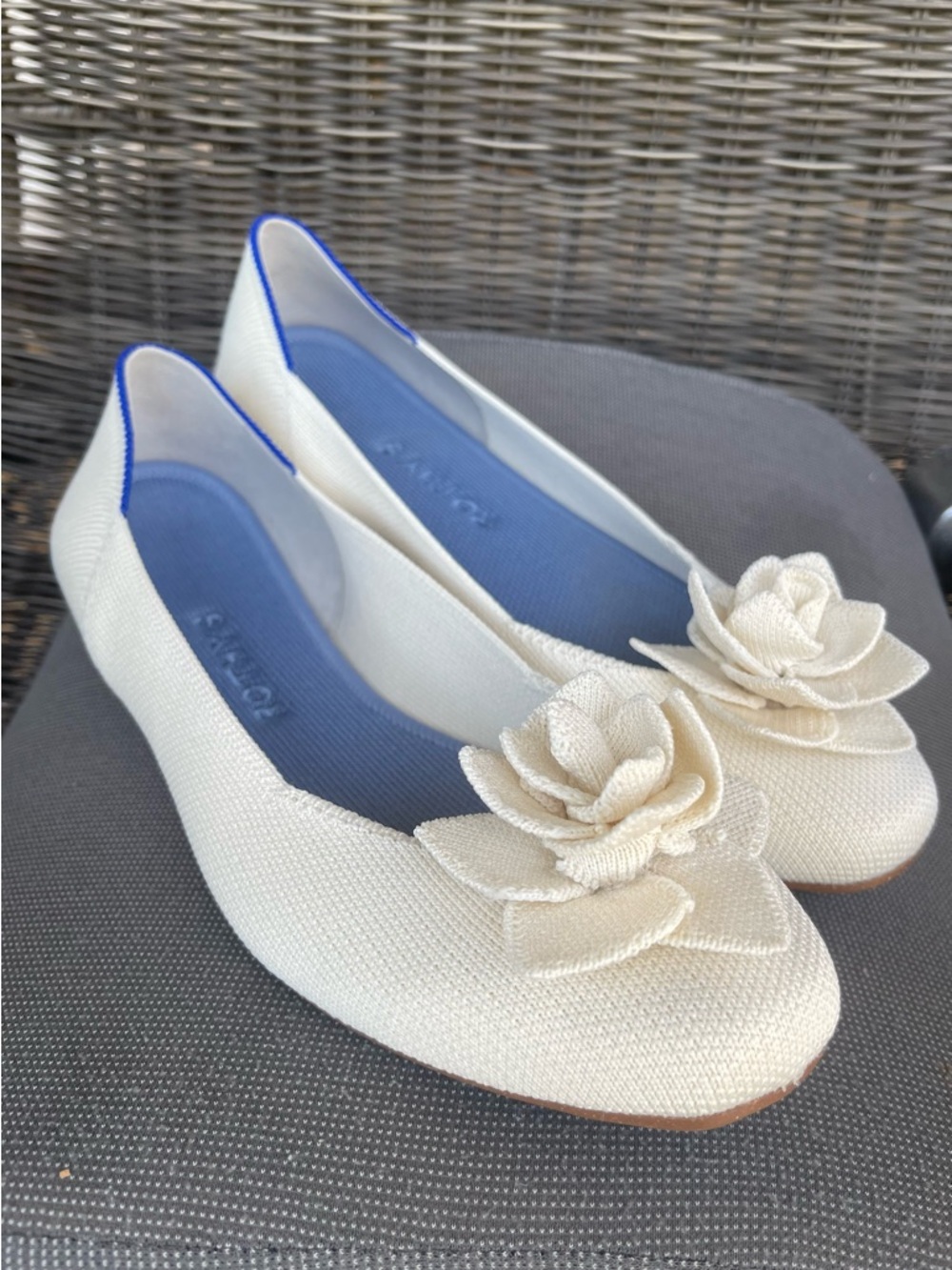 ROTHY'S The Petal Square Ballet Flats in Love Bird White/Cream - Size 8